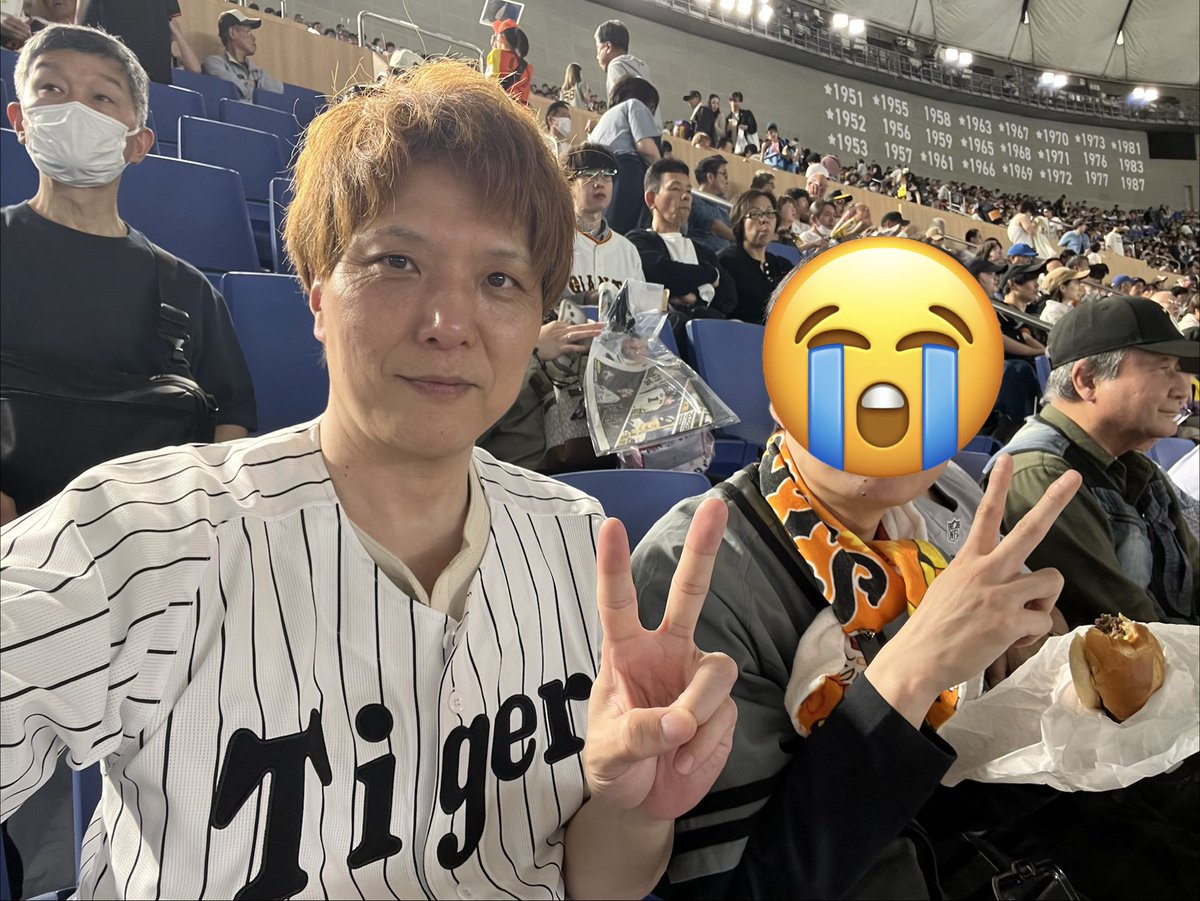 centerpassage's tweet photo. @g_kame_ バリバリ珍カスやで https://t.co/x459tsm2Zc
