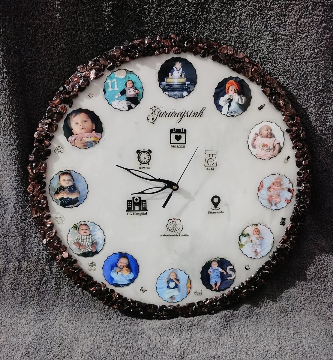 kesariresinart7's tweet photo. Order for DM 8511500196
Kesari resin art 777 All type customization avilable 
#wallclock #resinartindia
#handmadegift https://t.co/2agzyXPCe9