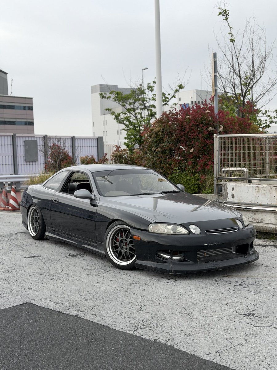 Jastina_mario3's tweet photo. jzz30 ソアラ 前期1JZツインターボ R154MT5速
売ります 即ドリです
250万で考えてます

アーチェディフルエアロ
MS1 18インチ
車高調新品に変えて1ヶ月
コーヨー銅３層
インタークーラー新品半年
ディクセルスリットブレーキローター新品
前後サイドシュープロミュー新品
ドンガラ内装 内張りあります https://t.co/JwfeFihSBr