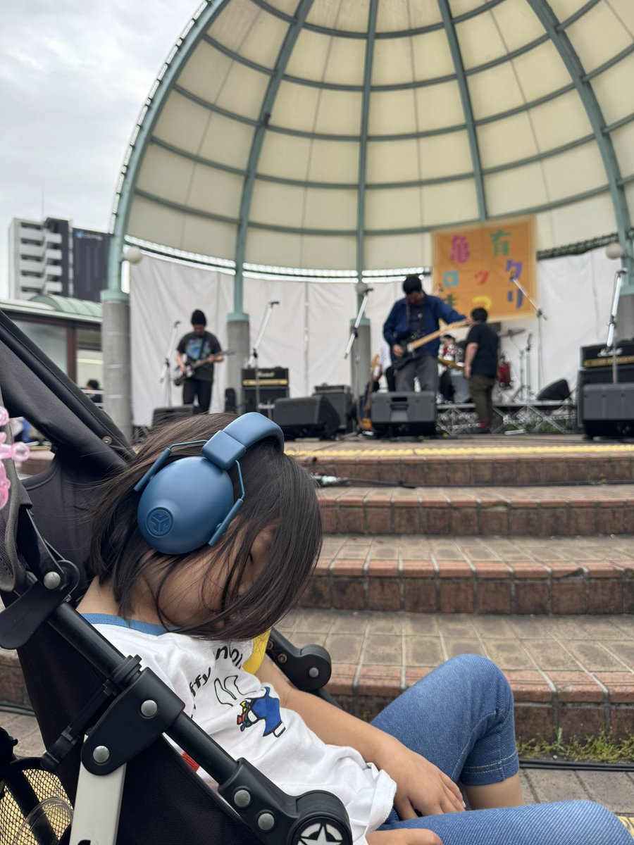 たま tweet media