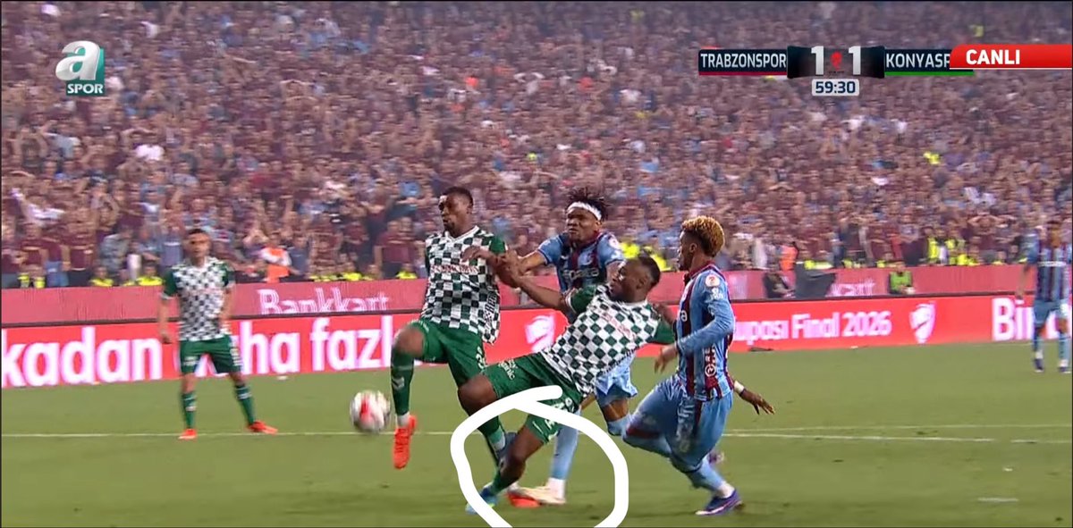 Efe tweet media