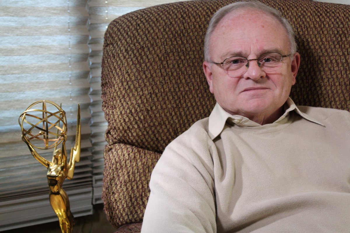 MASHhistorian's tweet photo. Happy birthday, Gary Burghoff, M*A*S*H’s Corporal Walter Eugene “Radar” O’Reilly!

#ClassicMASH https://t.co/LtGO1gQgEH
