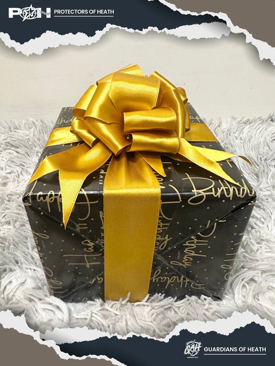 PoH_TeamAbroad's tweet photo. Presenting our main gift for Heath - a Fujifilm X-E5. 

We chose this gift for Moy since he also expresses his creativity through photography. 

Go take a snap and record the beautiful moments you will continue to create with world, Moy!

HEATHs STARRY NIGHT
HEATHs STARRY NIGHT
#HMJSeventeenthBdayCeleb
