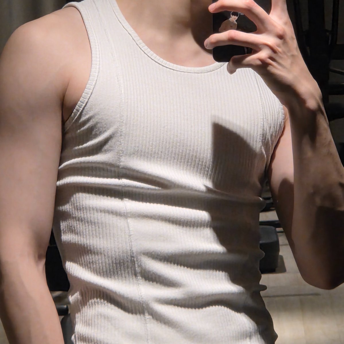 twelve05cm's tweet photo. i am truly sorry for being an ugly pervert 🧎🏻‍♀️ https://t.co/d5DyWD4qki