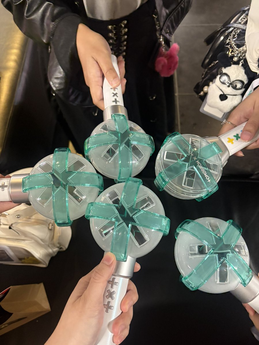 Ray ᯓ✦🍀 tweet media