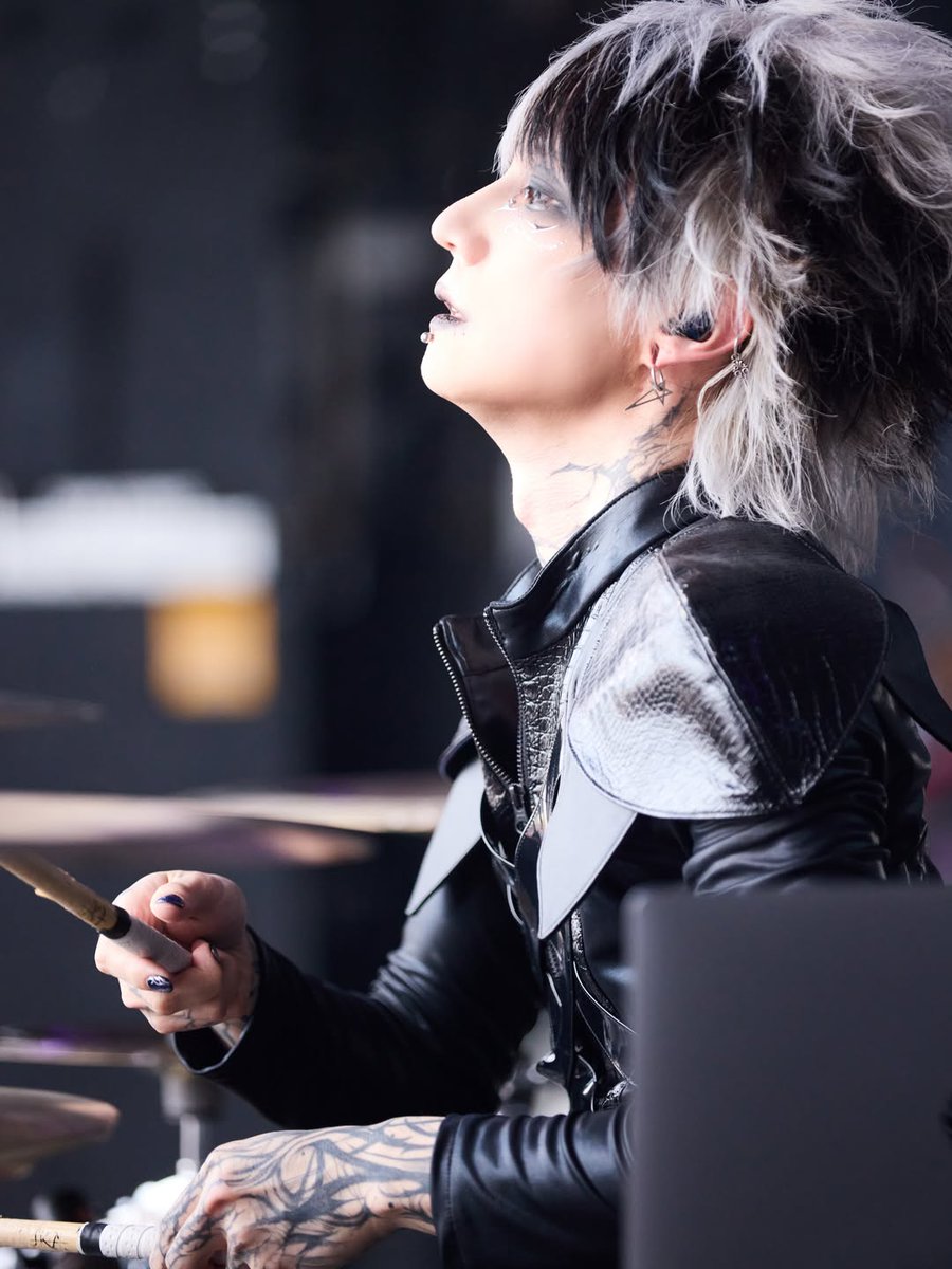 JILUKAGallery's tweet photo. https://t.co/VydBPz0ED4