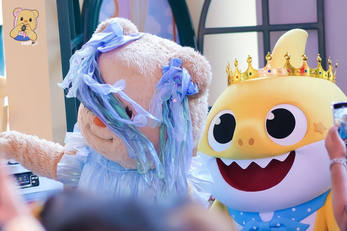 THRP1234's tweet photo. วัน ๆ พันกว่ามีม 😆🦈🧸

#Butterbear
#Babyshark
#ButterbearxBabyShark https://t.co/RlCpp9c1ow