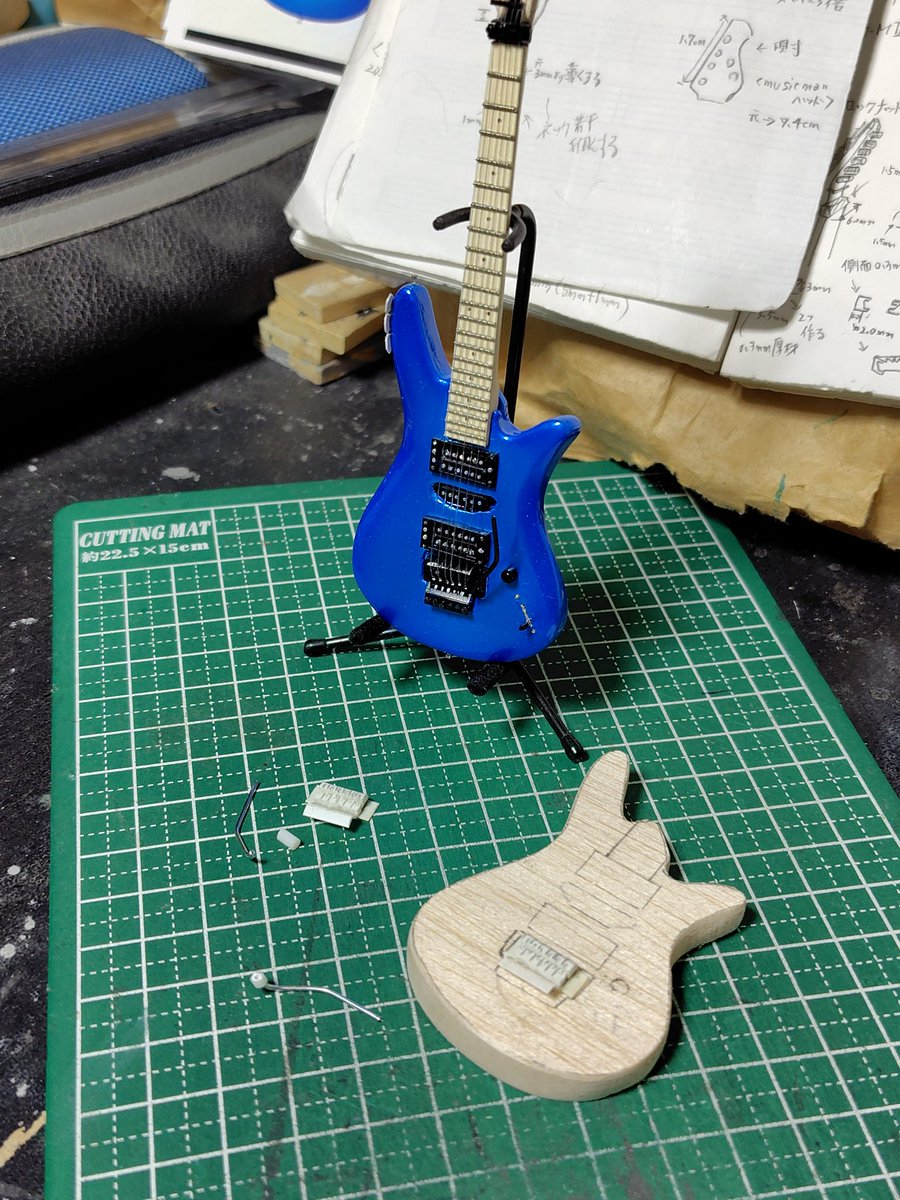YAMAHA MG-Mミニチュアギター 本日はフロイドローズ準備しました 去年