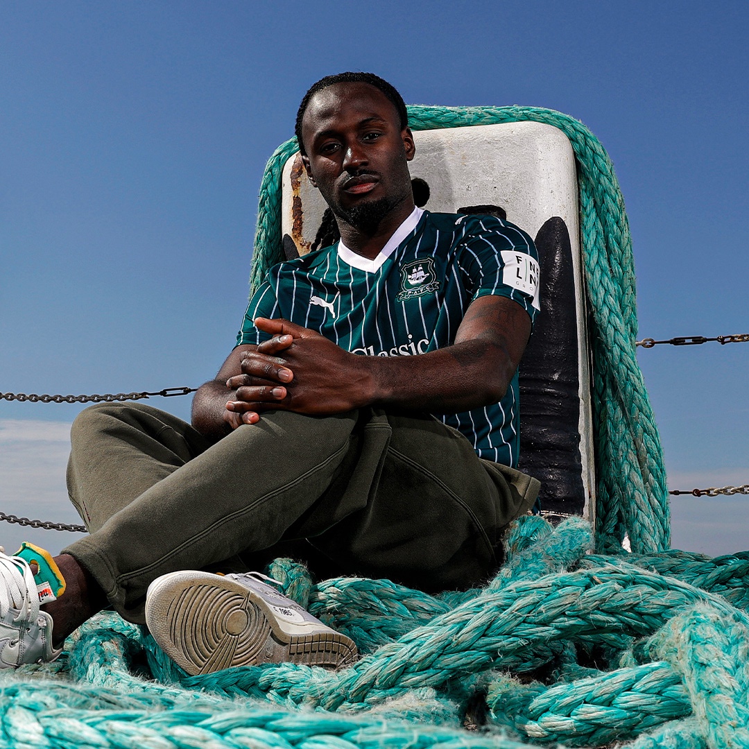 Argyle's tweet photo. Next season's look 💚

Available in-store now or online from 5pm.