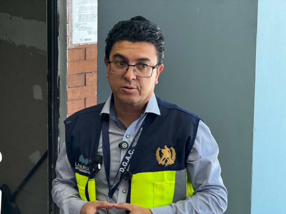 ABOGADO URBANO tweet media