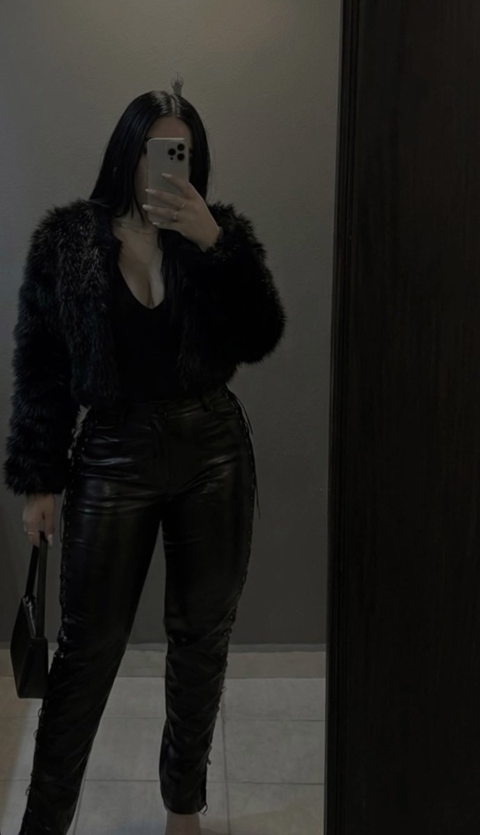 ALEJANDRA tweet media