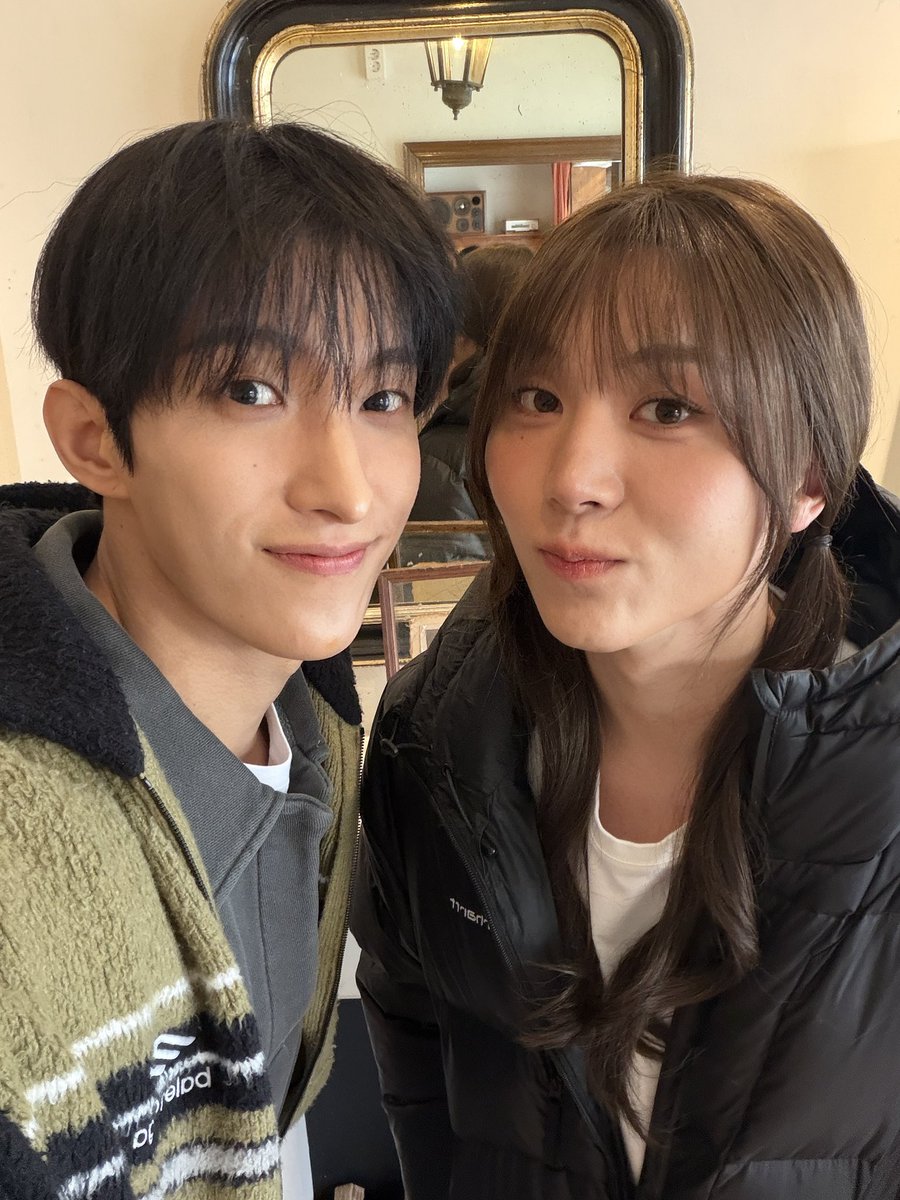dk_mn02's tweet photo. 普通にカップルすぎて死ぬ‼️ https://t.co/ANSGIRW85A