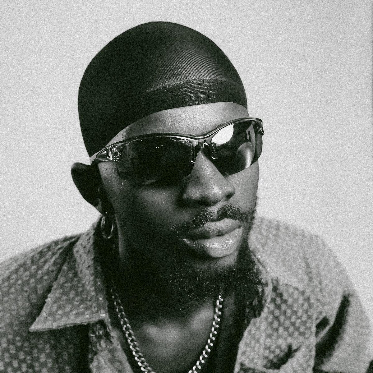 TuneStats's tweet photo. Black Sherif’s “Kwaku The Traveller” is the #1 bestselling Ghanaian song of All Time in Nigeria with over 200,000 units sold. https://t.co/vlhGUTaR21