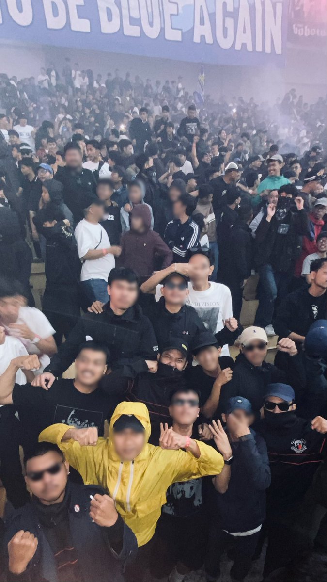 woiyatt's tweet photo. Hatur Nuhun Sabandungeun , sampai jumpa di musim depan 🫂🖤❤️💙🇬🇦 https://t.co/UmY4lHkbPe