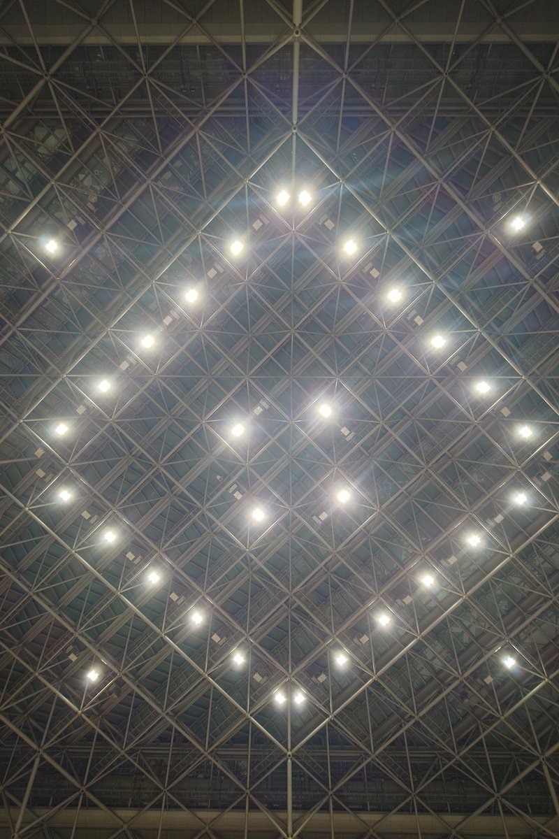 crawl456's tweet photo. 現場行ったらとても懐かしい人々に出会いました
皆覚えてくれてて嬉しかったです
この期間で色々な縁もあったし、仕事もしたしハッピー！ https://t.co/kP10gSJnXV