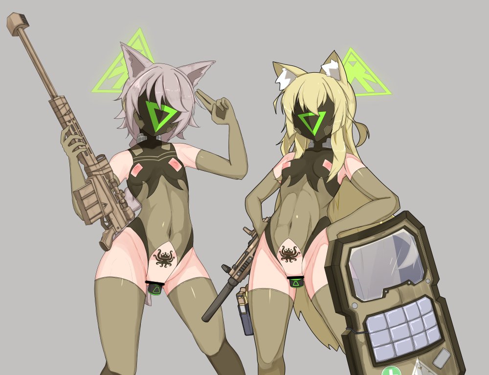R18ですが、先にカイザーPMC入りした後輩にぼろ負けして「ぇっとその...カイザーPMCで働く事になりました」とかバツが悪そうに報告してたり「ミヤコ隊長の要請かと思ったら先生じゃない、くれぐれも理事長様の邪魔をしない様にしなさい!」とか完全に染まってるフォックスな小隊下さい 