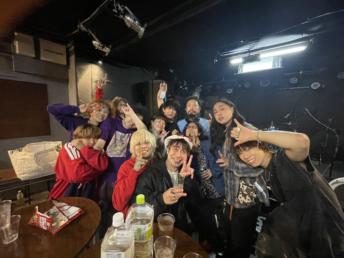 ロマンス&バカンス tweet media