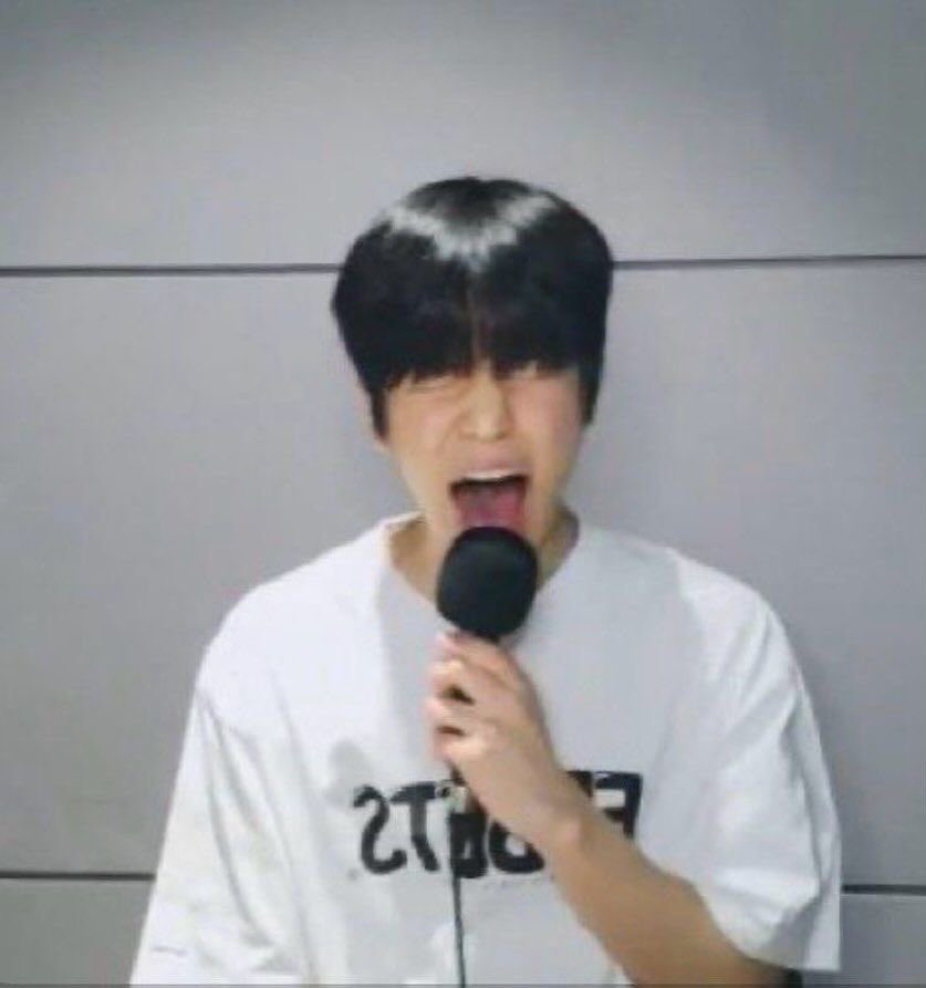 똥민 tweet media