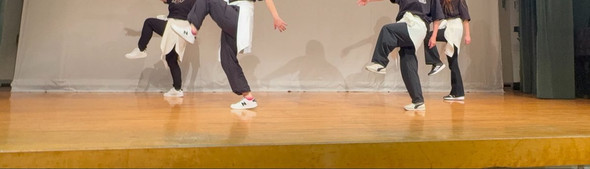 trtnhaha's tweet photo. 地域のイベントで久々人前で踊ってきたあ！
誰か来てくれるかなーって誘おうかと思ったけどそんなクオリティじゃないのでやめといた(ง ˙ω˙)ว https://t.co/3K99LI4CmO