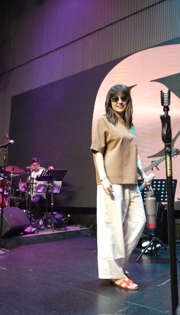 stephtabao's tweet photo. pogandaaaa saur much 😭 @MyJaps https://t.co/4ufWJILuN3