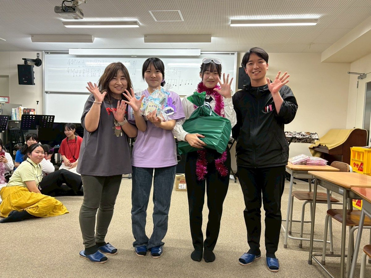 NCSwind's tweet photo. こんにちは！沼商吹奏楽部です！
先日、5月10日に部内イベント、「ハイスタートダッシュ！」通称「ハイスタ！」が行われました！

#沼商吹奏楽部 #新学期 #吹奏楽 #吹奏楽部 #沼津商業高等学校 https://t.co/bhHik47KFi