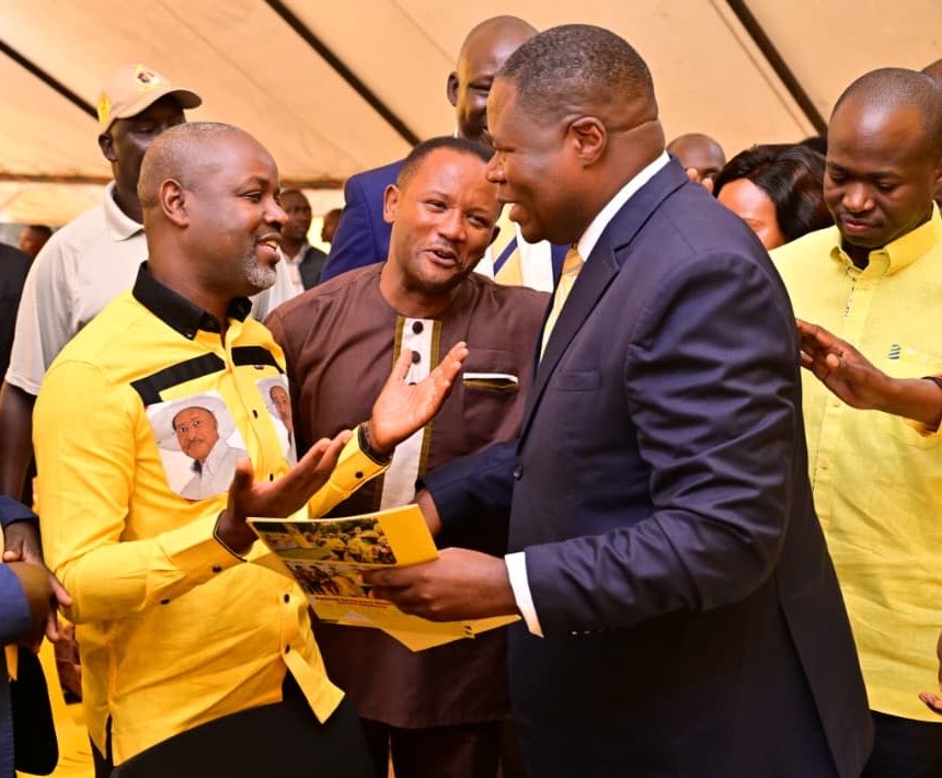 SamEngola3's tweet photo. Congratulations @ObothOboth &amp; @Thomas_Tayebwa  upon your endorsement as flag bearers for Speaker and Deputy Speaker respectively.

This is a clear vote of confidence in your leadership, dedication, &amp; commitment to serving our people.

I wish u both success &amp; God’s guidance. https://t.co/yLhqsyH1nH