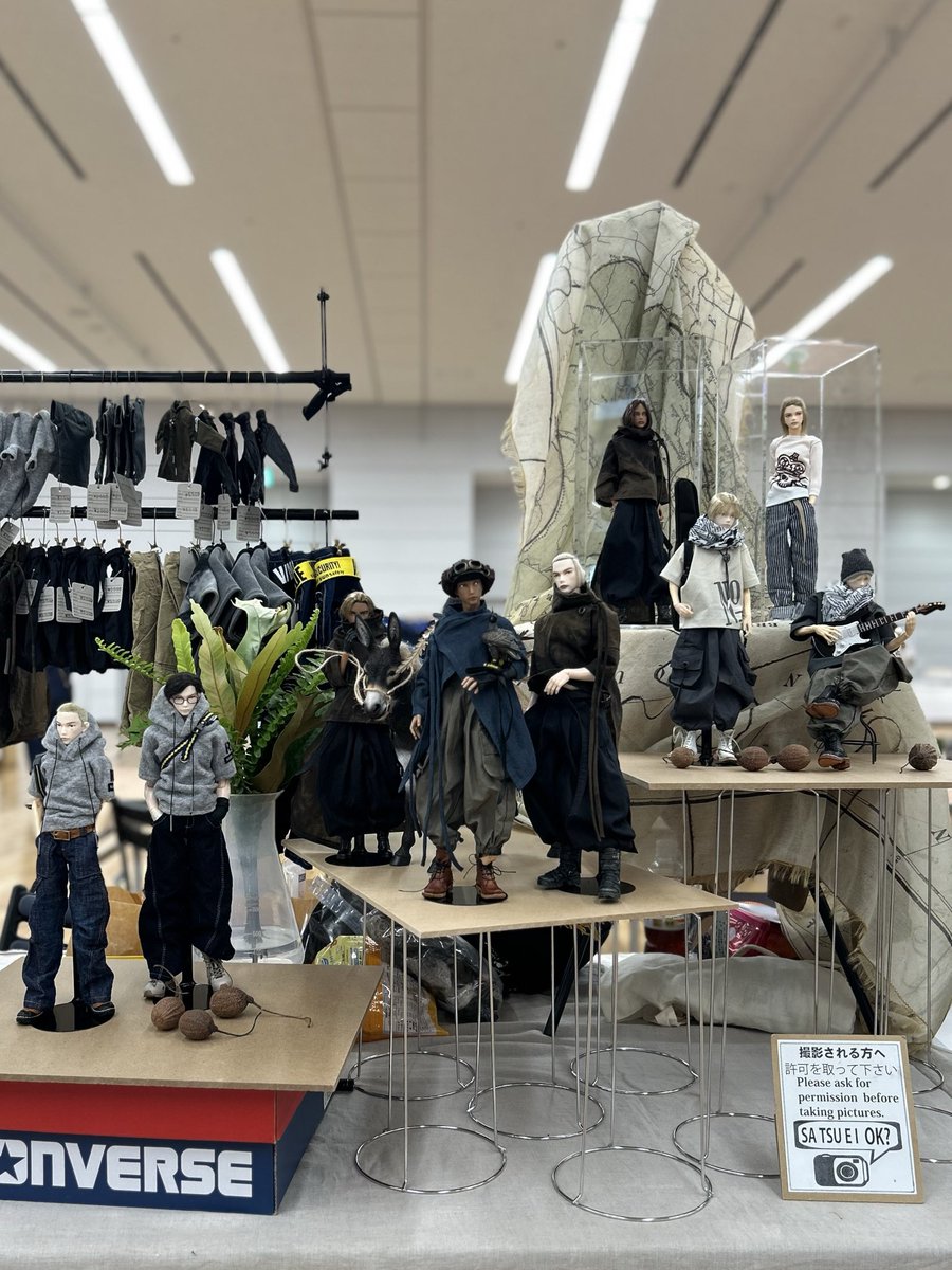 eureka_doll's tweet photo. 本日もドルショにてお立ち寄りいただきありがとうございました。
蟹座くんは良縁を得て新居へ
双子座くんは持ち帰り、近日中にオーナー様募集をいたします。
KABAさんは木曜日を目処に通販予定
oojanさんは通販なしでAKGの準備に入ります。
どうぞよろしくお願いいたします。
#DS78 #六分の一男子図鑑 https://t.co/lNEsnDhx4P