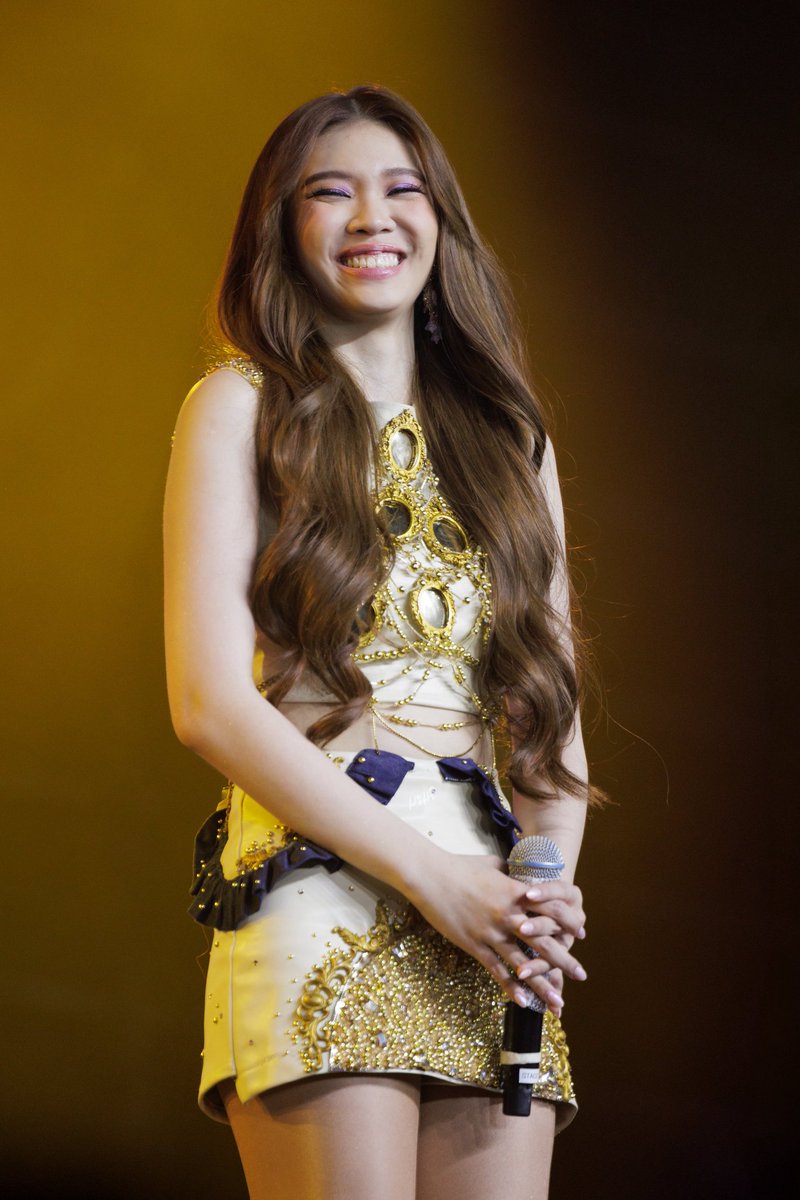 dani | stacey nakamute ba ko sayo? tweet media
