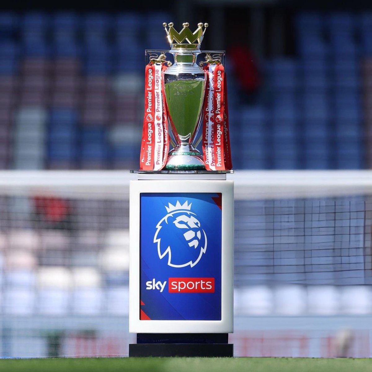 Dream_Gooner's tweet photo. It’s here and it’s beautiful #afc https://t.co/uR9EJ7LnWB