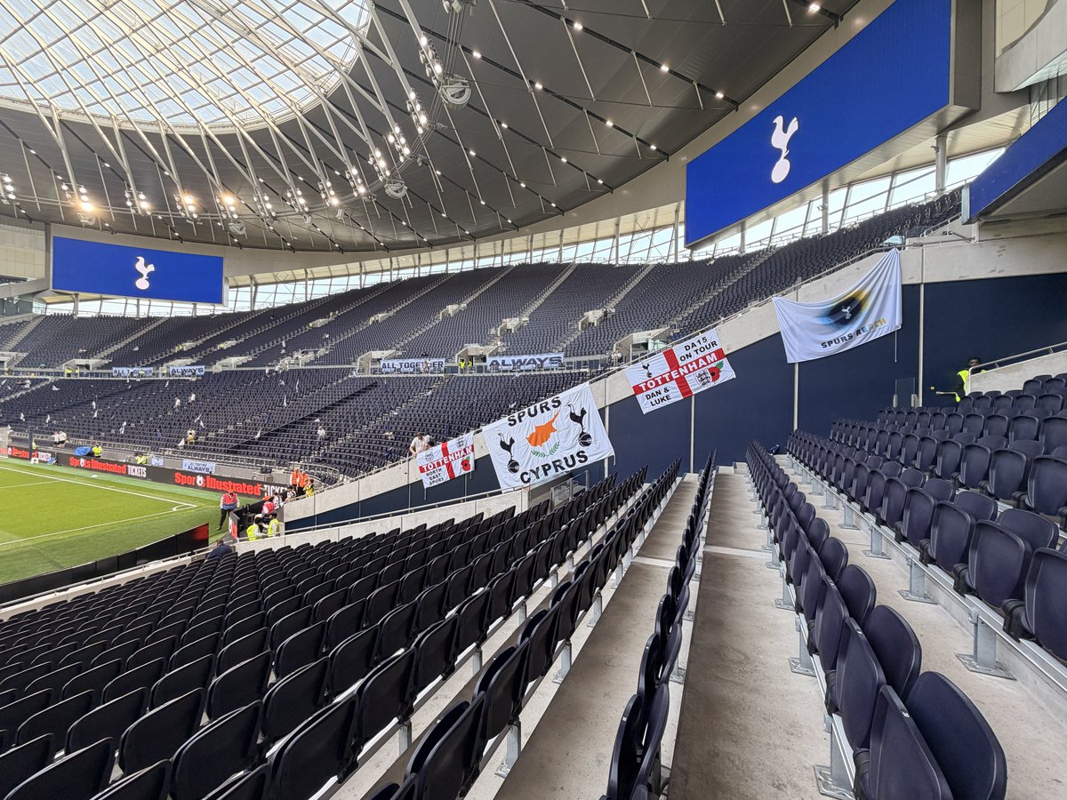 DLSpursFlag's tweet photo. As our motto states- To dare, is to do…

COYS!!! https://t.co/bdxxoL3mha