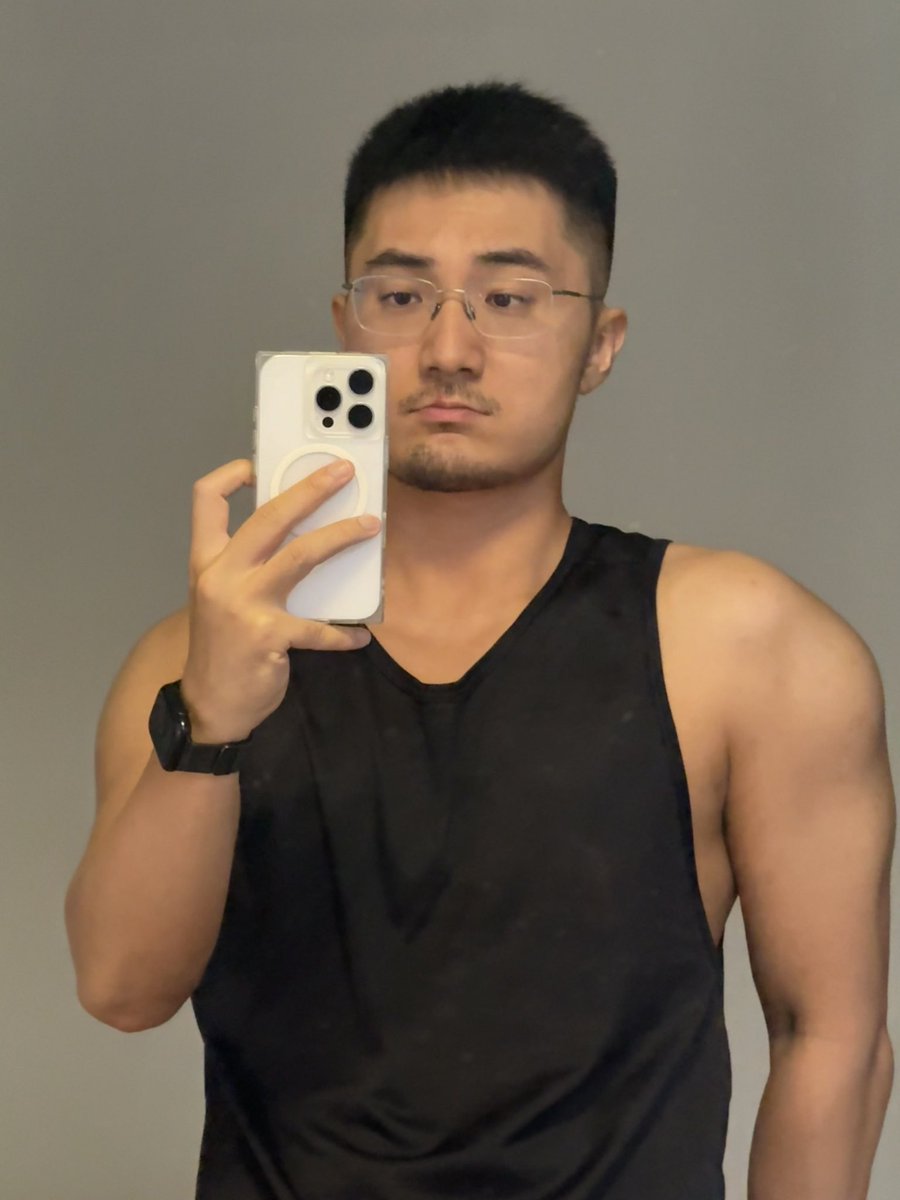 JY tweet media