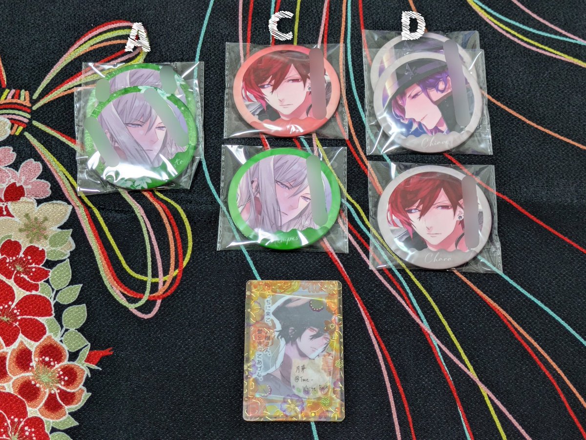 Tme_WhiteRose's tweet photo. クリミナーレ　ホロ缶　チケット風クリカ　クリカ　メセ缶【交換】
譲🍀テンペスタ、ルチア、キアーヴェ、カラ
求🌹ネロ

初期傷等あるかもしれません
気になる方はご遠慮ください
ホロ缶、クリカ、メセ缶は銀袋無しで
チケット風クリカは銀袋に戻して梱包させていただきます https://t.co/8YFAmYOsuc
