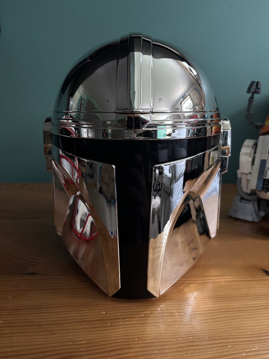 Keefe21's tweet photo. Mando &amp; Grogu was a good time and that’s not just the Hyperspace Punch and sweet popcorn bucket talking. Full review on @DORKpodcast tomorrow night: https://t.co/JMjZQAiS08