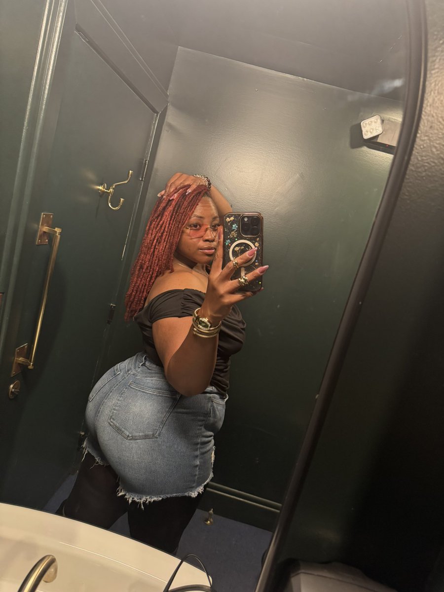 Lady Saiyan tweet media