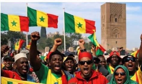 LeFootSN's tweet photo. 18 supporters rentrés de détention au Maroc : le président Bassirou Diomaye Faye offre 2 millions FCFA et un mouton à chacun https://t.co/6aVzfALuBw