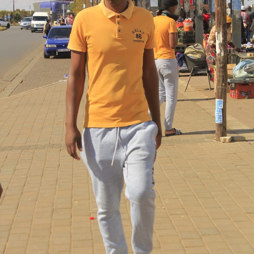 Sir Alex Manqele Umkhulumeli WamaHostela tweet media