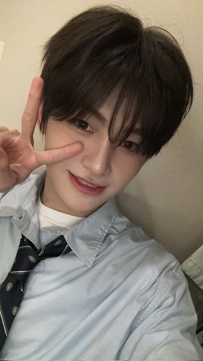 모지 tweet media