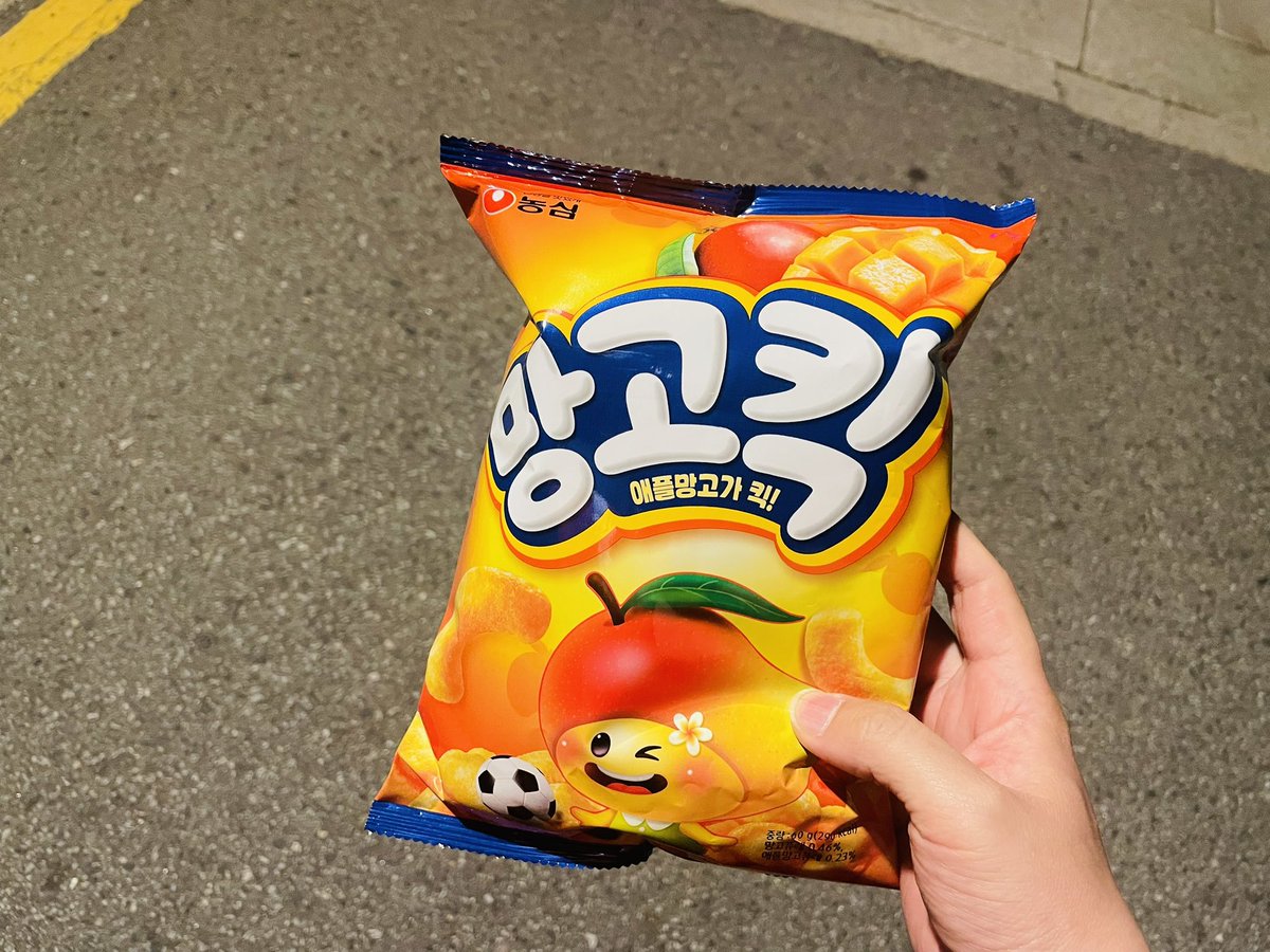 ククク tweet media