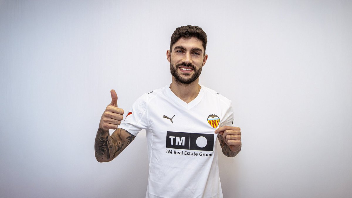 Córner Che🦇 tweet media