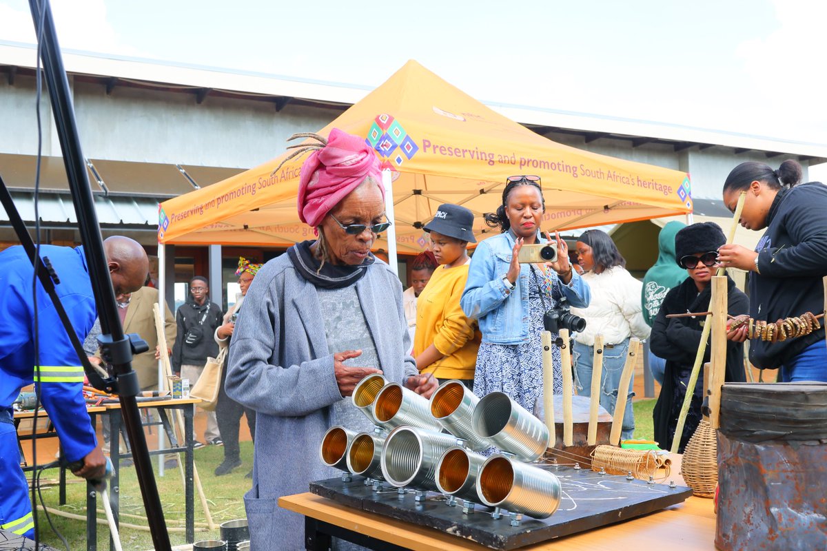 MaropengSA's tweet photo. Maropeng Visitor Centre is proud to collaborate in hosting the Africa Month celebration, bringing together powerful heritage conversations, cultural exchange, and meaningful learning experiences at the Cradle of Humankind.

A special thank you to our valued partners, National Heritage Council, University of the Witwatersrand, and Diamond Edge for contributing towards a successful and impactful programme that continues to celebrate and preserve our African heritage. 🌍✨