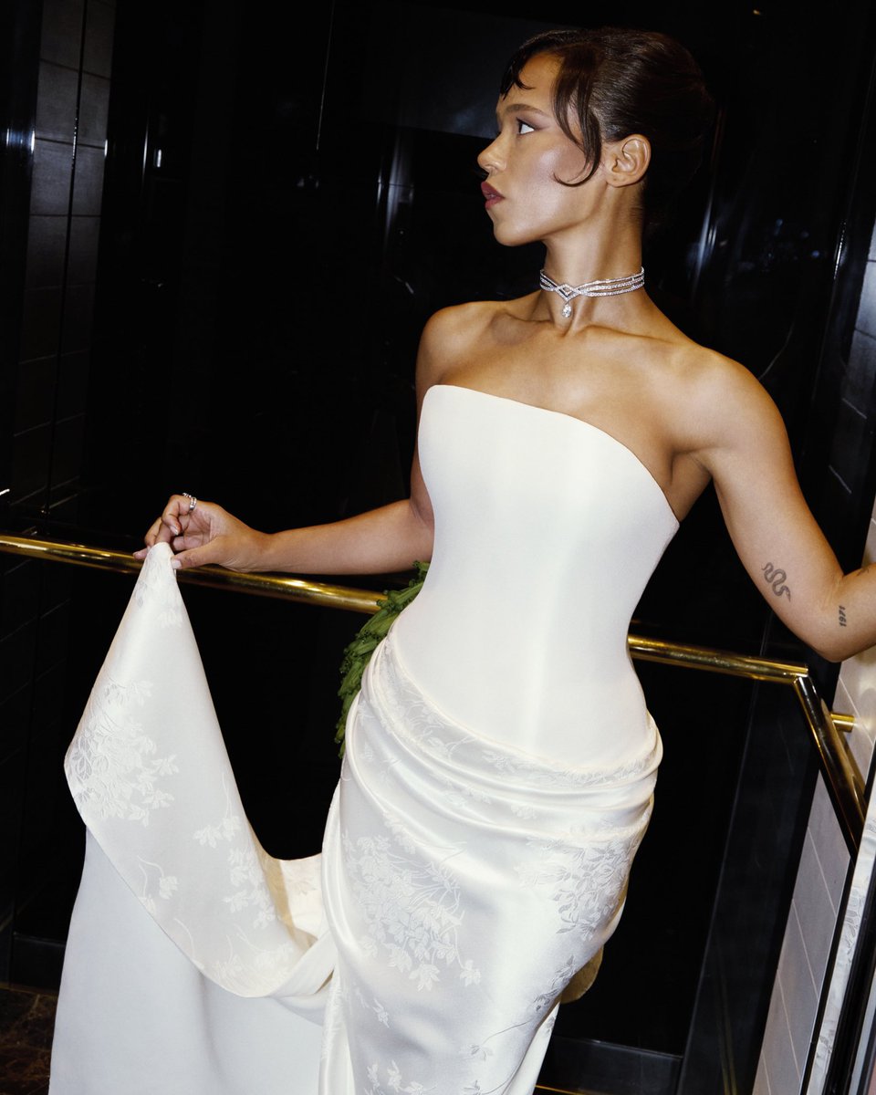 best of taylor russell tweet media