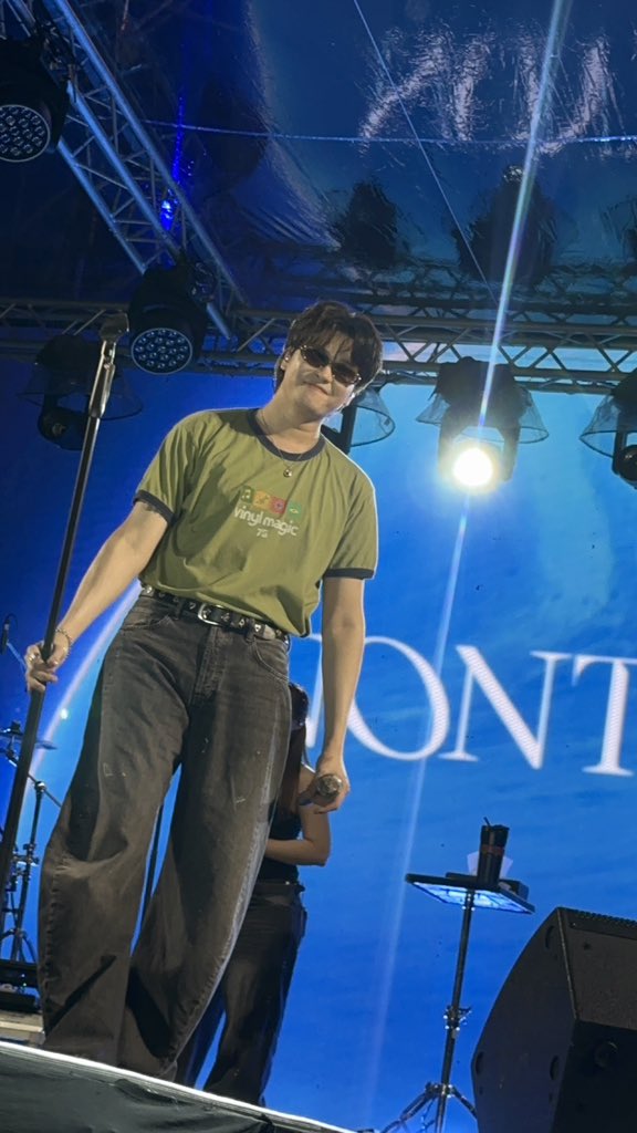 DSine_npd's tweet photo. เชียงใหม่ สดใสมากกกก 💗

#CMMJ9xNONTTANONT #nonttanont
#ChiangMaiMusicJourney9 https://t.co/H7pOHEyaMW