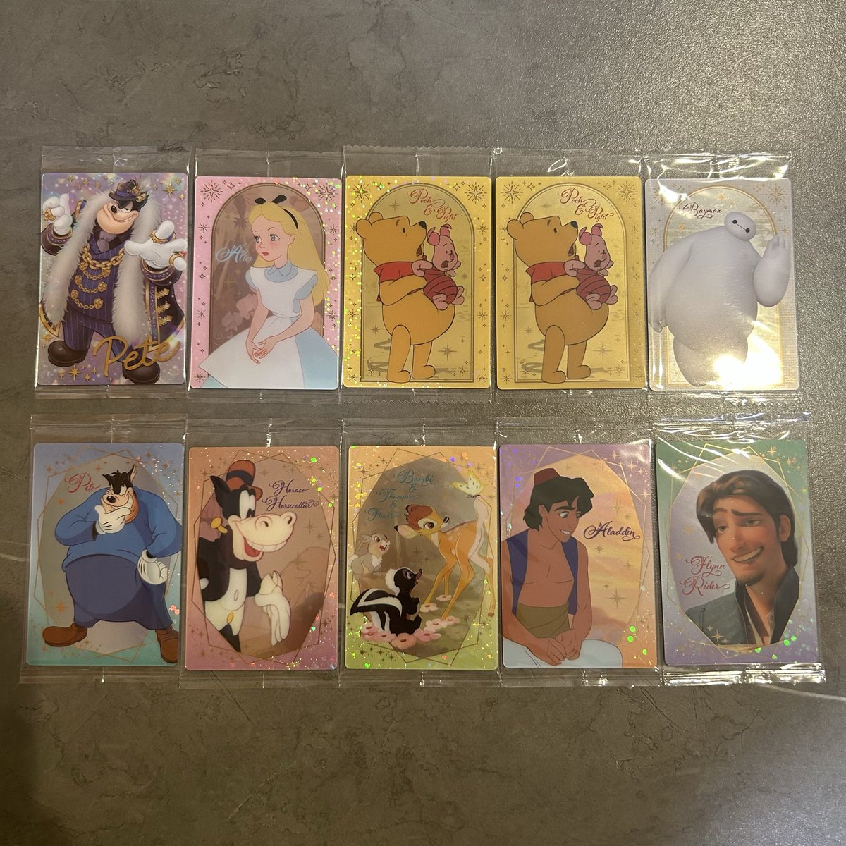 db59yuri's tweet photo. 【交換】 ディズニー キャラクター ウエハース

譲)画像1枚目
求)オーロラ姫・シンバ(画像2枚目)

郵送にて交換希望です。
よろしくお願いいたします！ https://t.co/Hbp1reMW9r