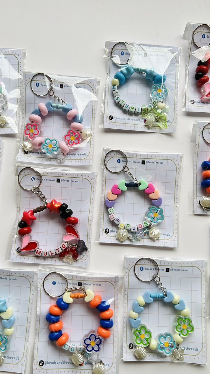 Beads & Threads tweet media