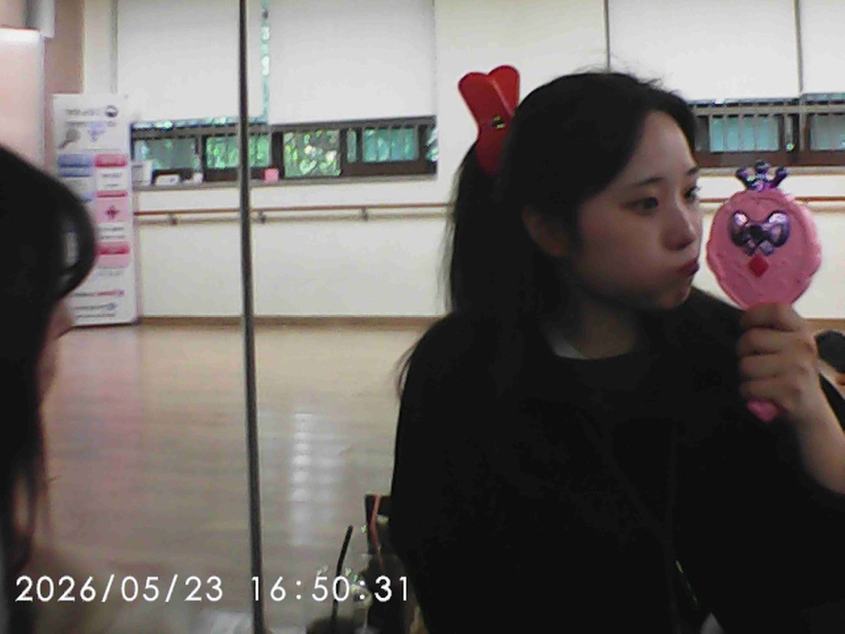 손채연 tweet media