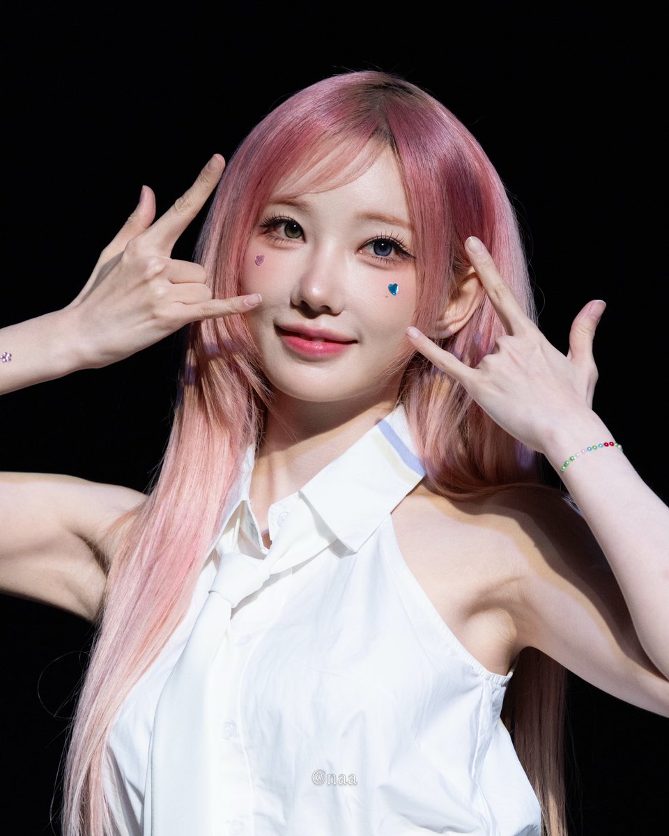 naa6262_'s tweet photo. 260523

#QWER #마젠타 #マゼンタ #MAGENTA https://t.co/fzo1B9W0Un