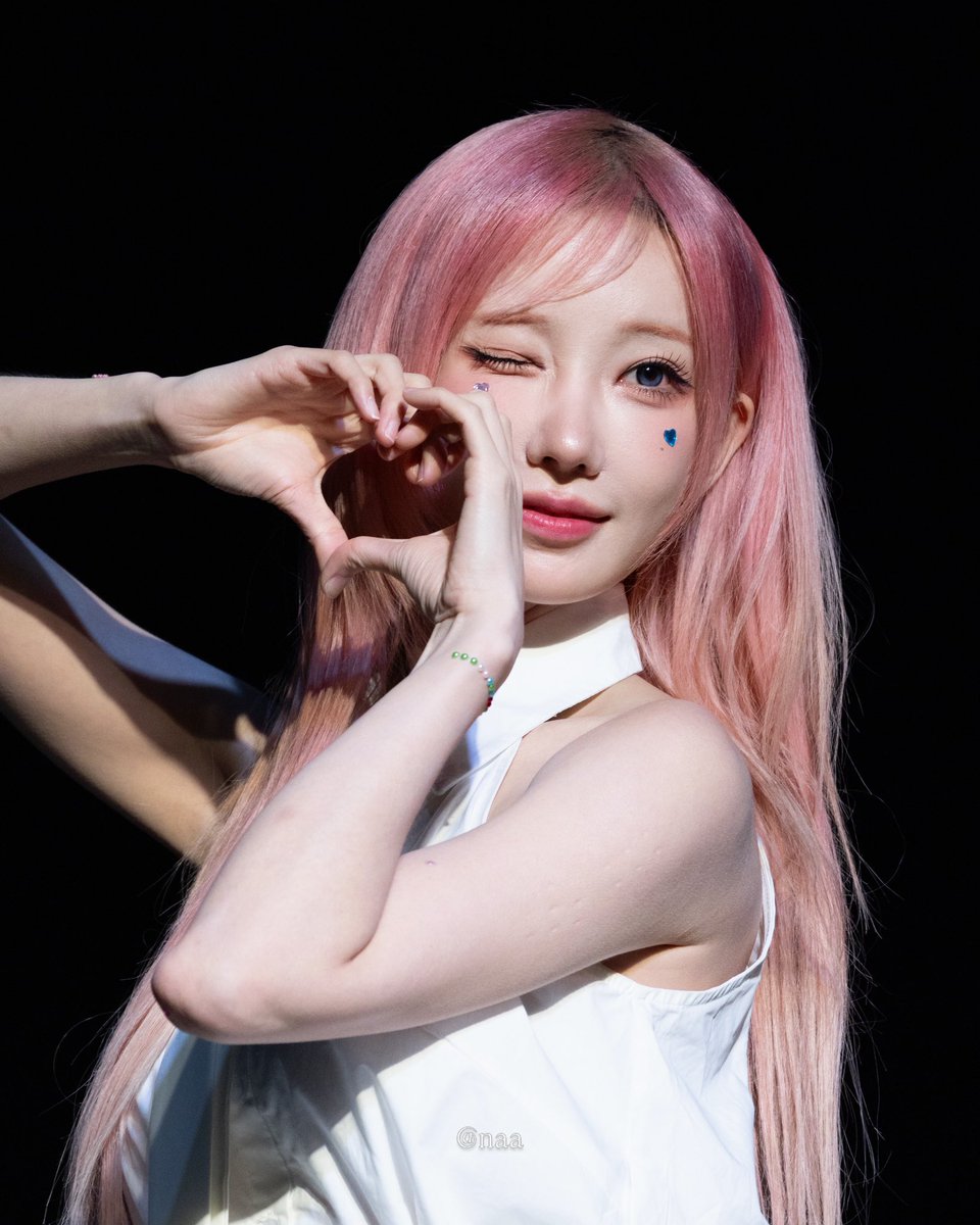 naa6262_'s tweet photo. 260523

#QWER #마젠타 #マゼンタ #MAGENTA https://t.co/fzo1B9W0Un