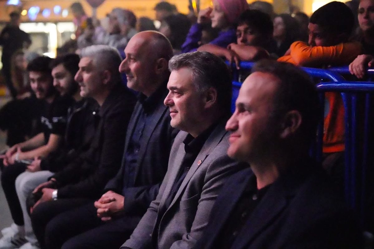 İshak Sarı tweet media