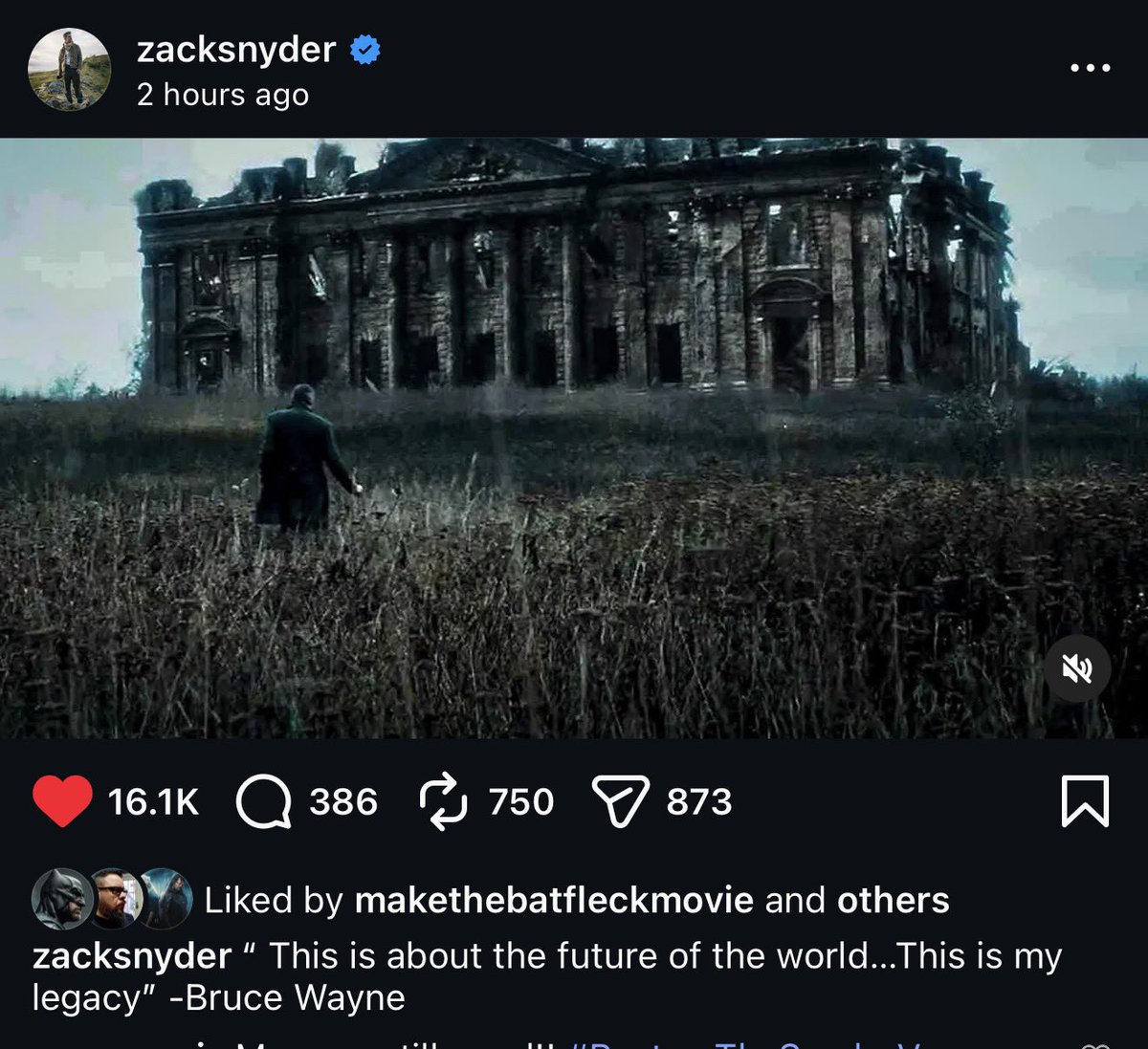 Ben Afflecks “The Batman” tweet media