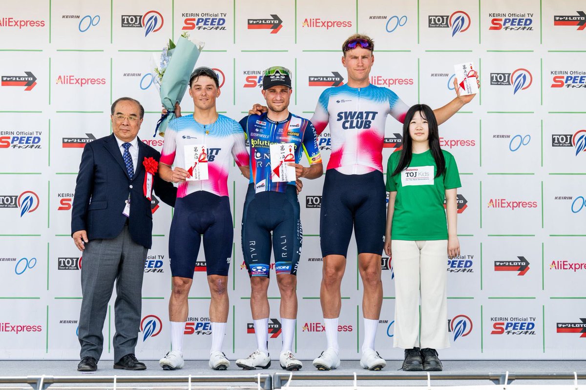 SolutionTechNR's tweet photo. Grande prestazione di Tommaso Nencini al Sakai International Criterium!🥇🇯🇵

Il corridore del Team Solution Tech-NIPPO-Rali è stato protagonista nel finale di gara, andando all’attacco insieme a un altro atleta prima del rientro di un gruppetto inseguitore. Tutto si è deciso allo sprint, dove Nencini ha trovato lo spunto vincente conquistando una splendida vittoria, che lascia ottime sensazioni in vista del Tour of Japan!

Great performance by Tommaso Nencini at the Sakai International Criterium!🥇🇯🇵

The Team Solution Tech-NIPPO-Rali rider was one of the main protagonists in the final part of the race, launching an attack together with another rider before a small chasing group managed to come back. Everything was decided in the sprint, where Nencini produced the winning kick to take a brilliant victory, giving the team great confidence ahead of the Tour of Japan!

📸 @sonoko_cat 

#TeamSolutionTechNIPPORali
